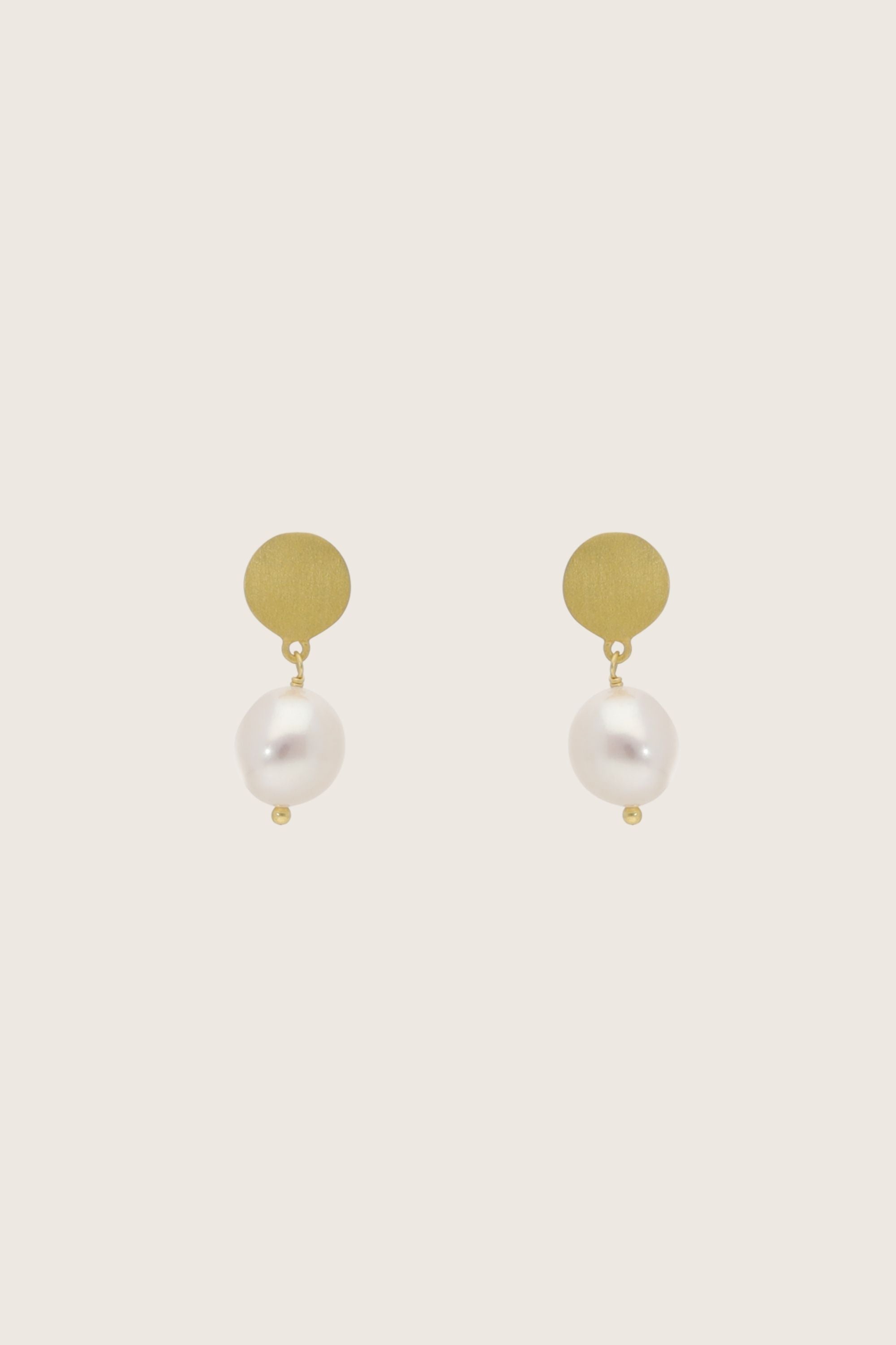 Imiri 18K Recycled Fine Gold Plated Freshwater Pearl Earrings - 925 Silver Posts