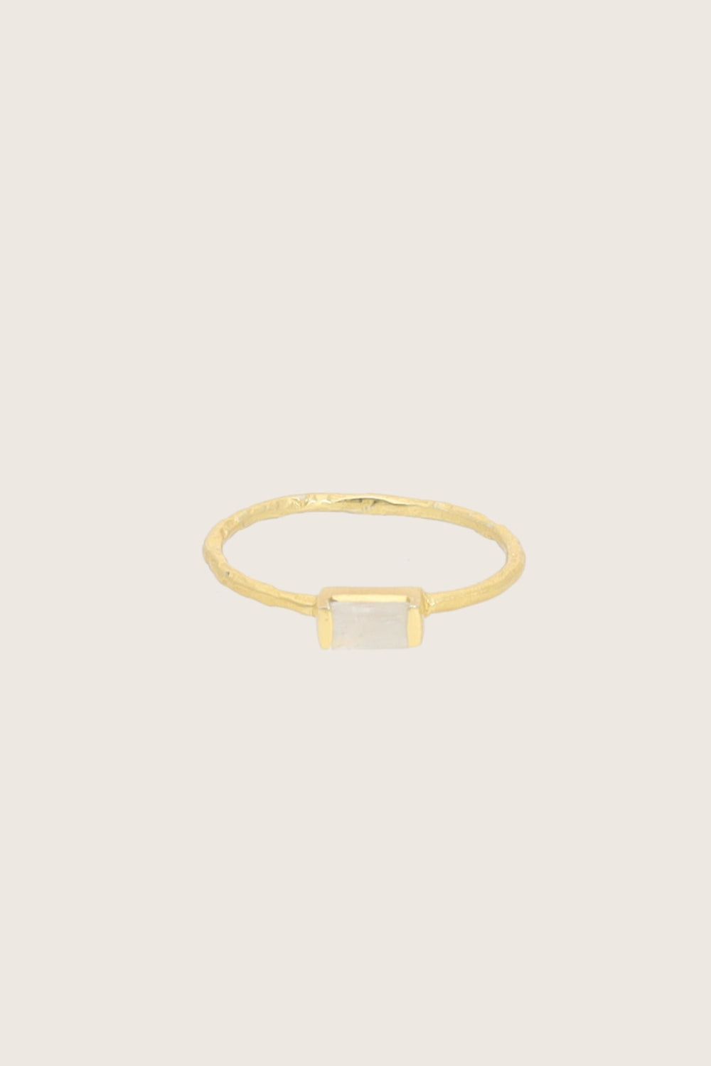 Sati 18K gerecycled fijn goud vergulde ring, regenboog maansteen