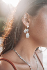 Tirua 18K gerecycled fijn goud vergulde oorbellen met regenboog maansteen