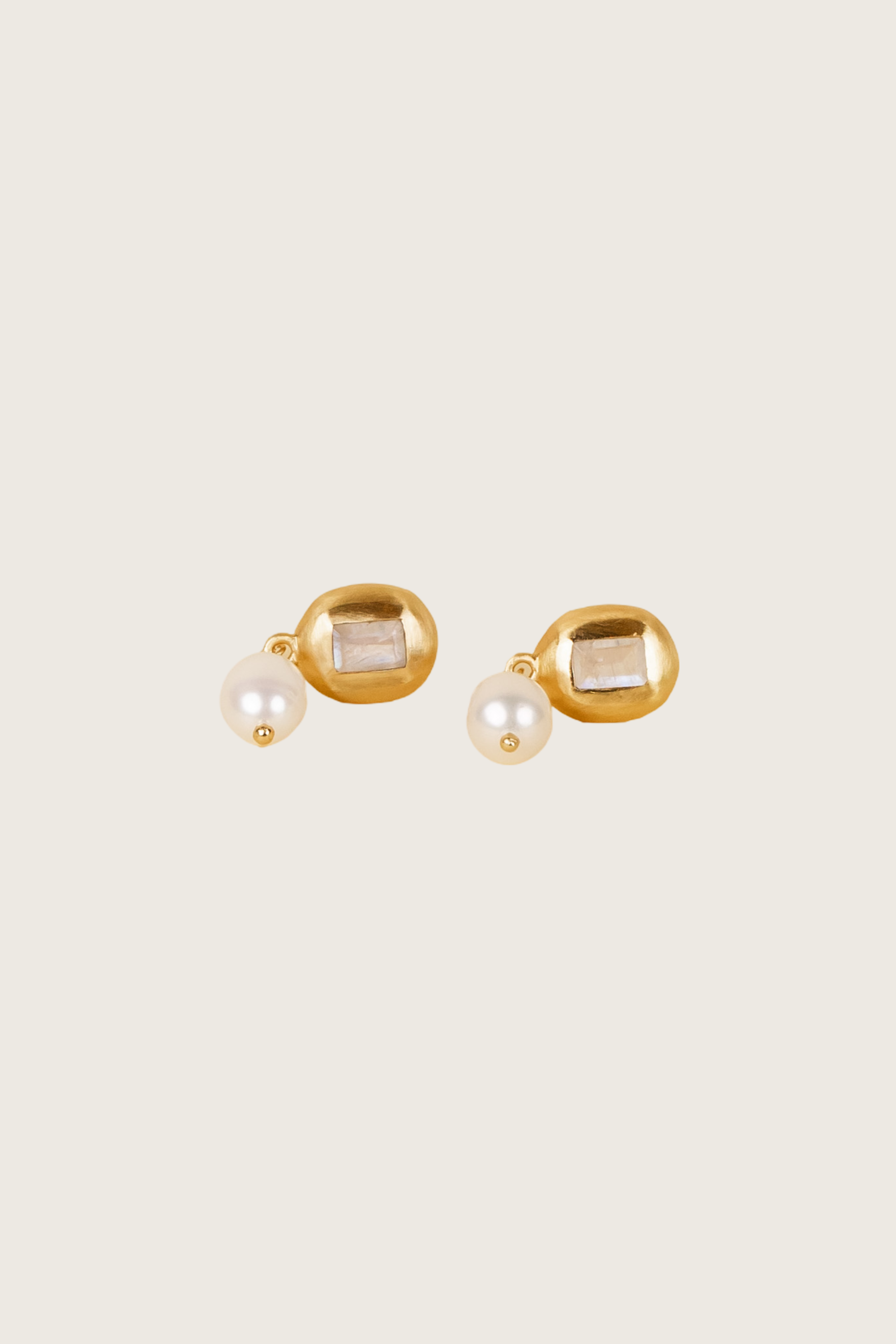 Zarela 18K Recycled Fine Gold Plated Freshwater Pearl / Labradorite Earrings - 925 Silver Posts